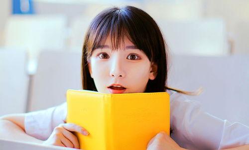 娱乐吃瓜酱男女生寝室