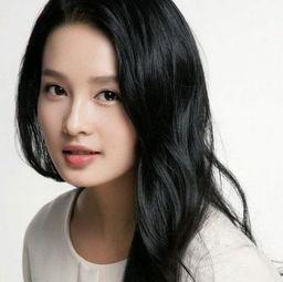 娱乐吃瓜君小嘴女星是谁,她是谁？背后故事大揭秘